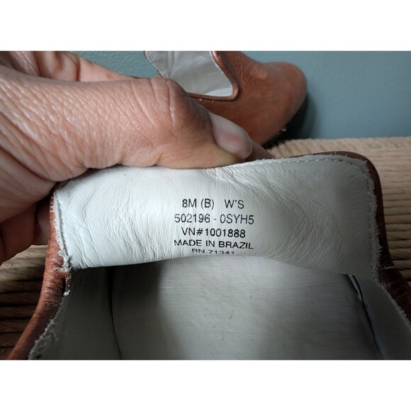 L.L. Bean Womens Brown Leather Loafers Shoes Sz 8 Preppy Mature Work Teacher - Picture 8 of 8